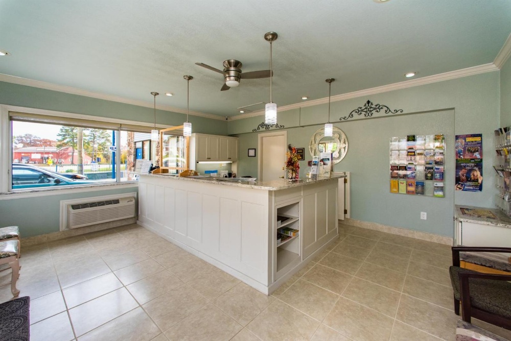 Ozarka Lodge Eureka Springs Main image